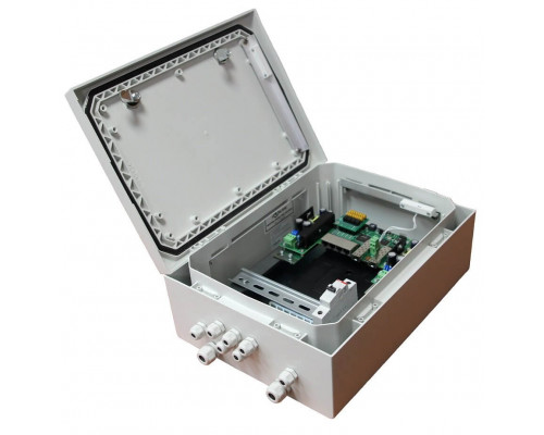 Tfortis PSW-1G4F-Box Коммутатор для подключения 4 камер